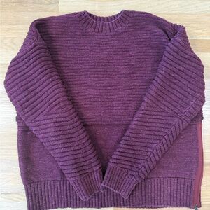 Burgundy heavy weight Lululemon sweater size small
